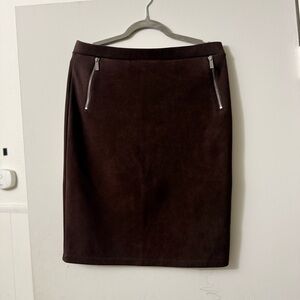 Chic Brown Pencil Skirt with Zipper Accents